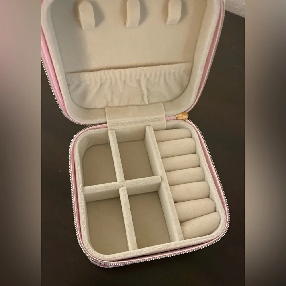 LUCKY Pink Floral Mini Jewelry Organizer Case | Travel Storage Box
